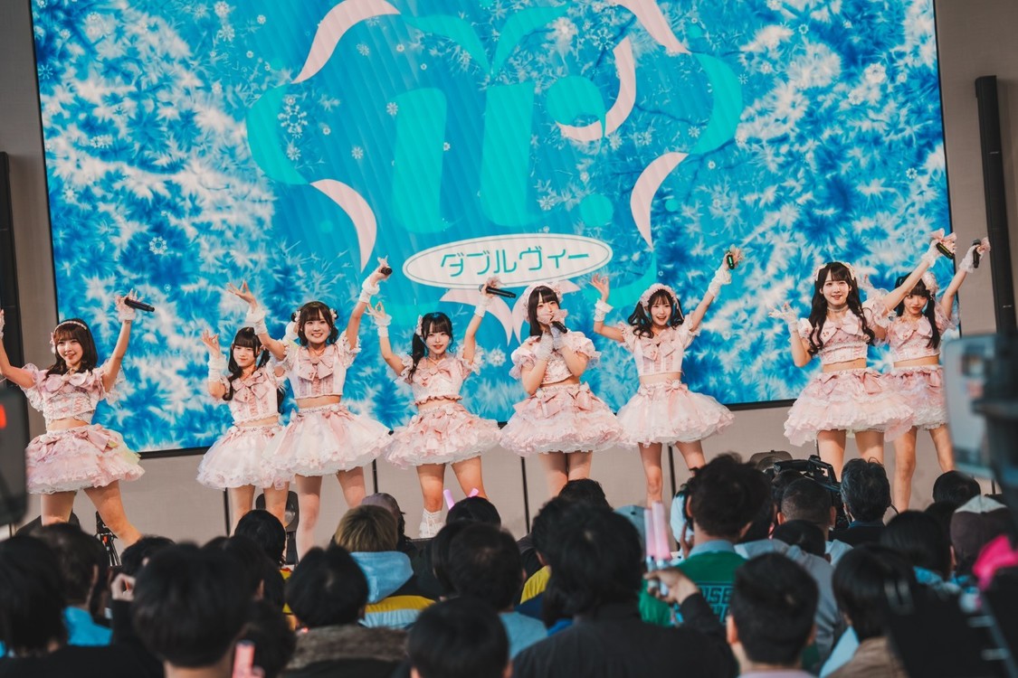 W.ダブルヴィー　(C)テレビ大阪