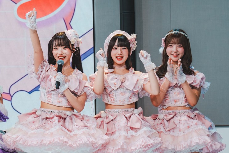 はばたけ！アイドルフェスINテレビ大阪　(C)テレビ大阪