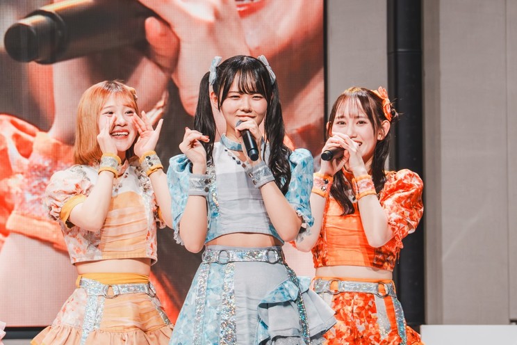 はばたけ！アイドルフェスINテレビ大阪　(C)テレビ大阪