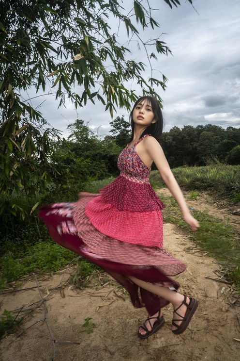 蓬莱舞　撮影／佐藤佑一　(C)光文社