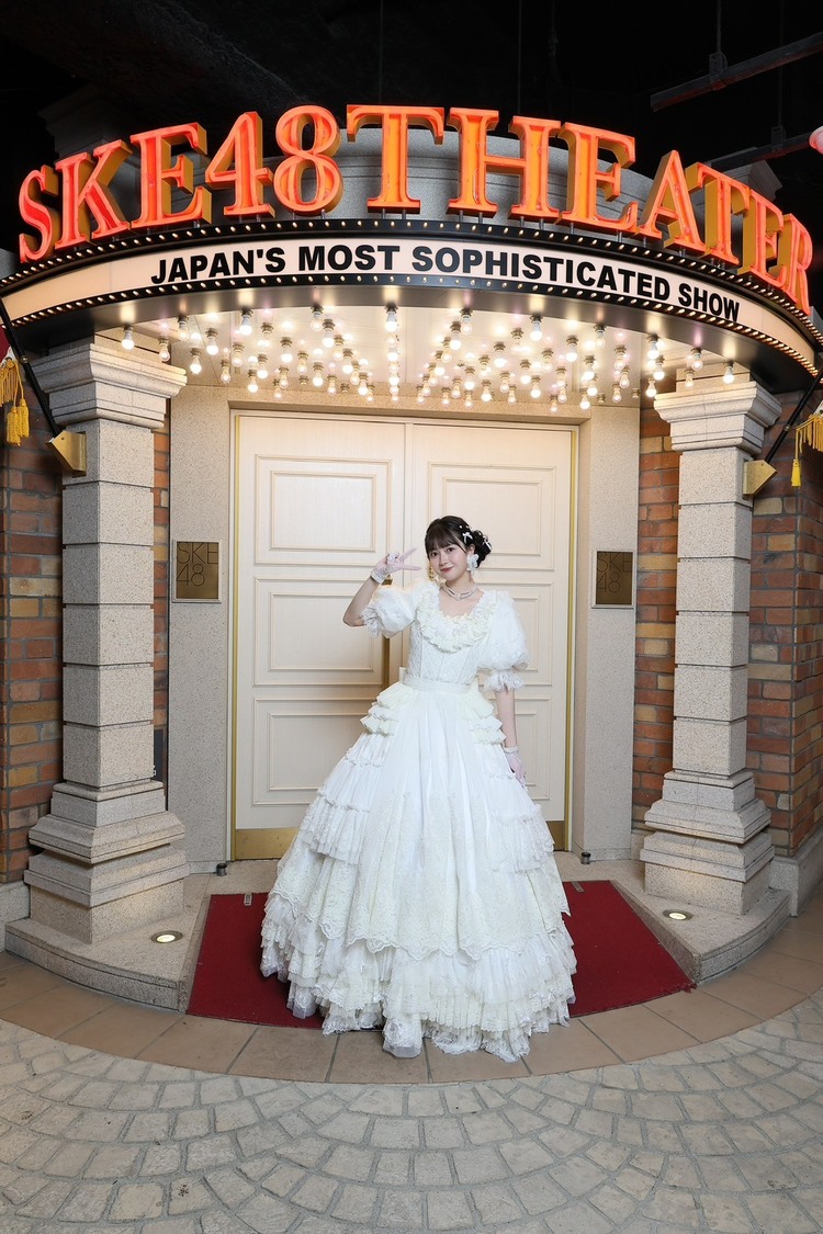 卒業ドレスを着た私