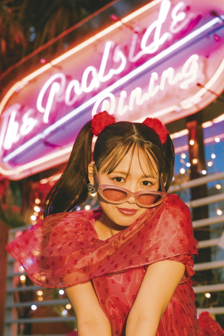 『超ときめき♡宣伝部 吉川ひより1st写真集』