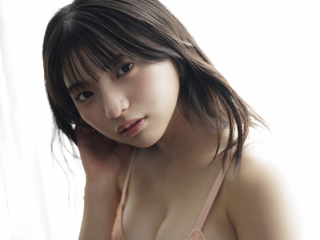 PARADEデジタルフォトブック『姫野ひなの　ロマンティックが始まりそう』は 2月9日発売 撮影／青山裕企