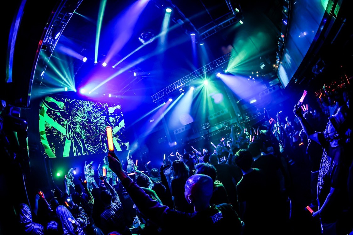 闇雲、追加単独公演「日本制圧」も完売！3月からは全国ツアー開催  