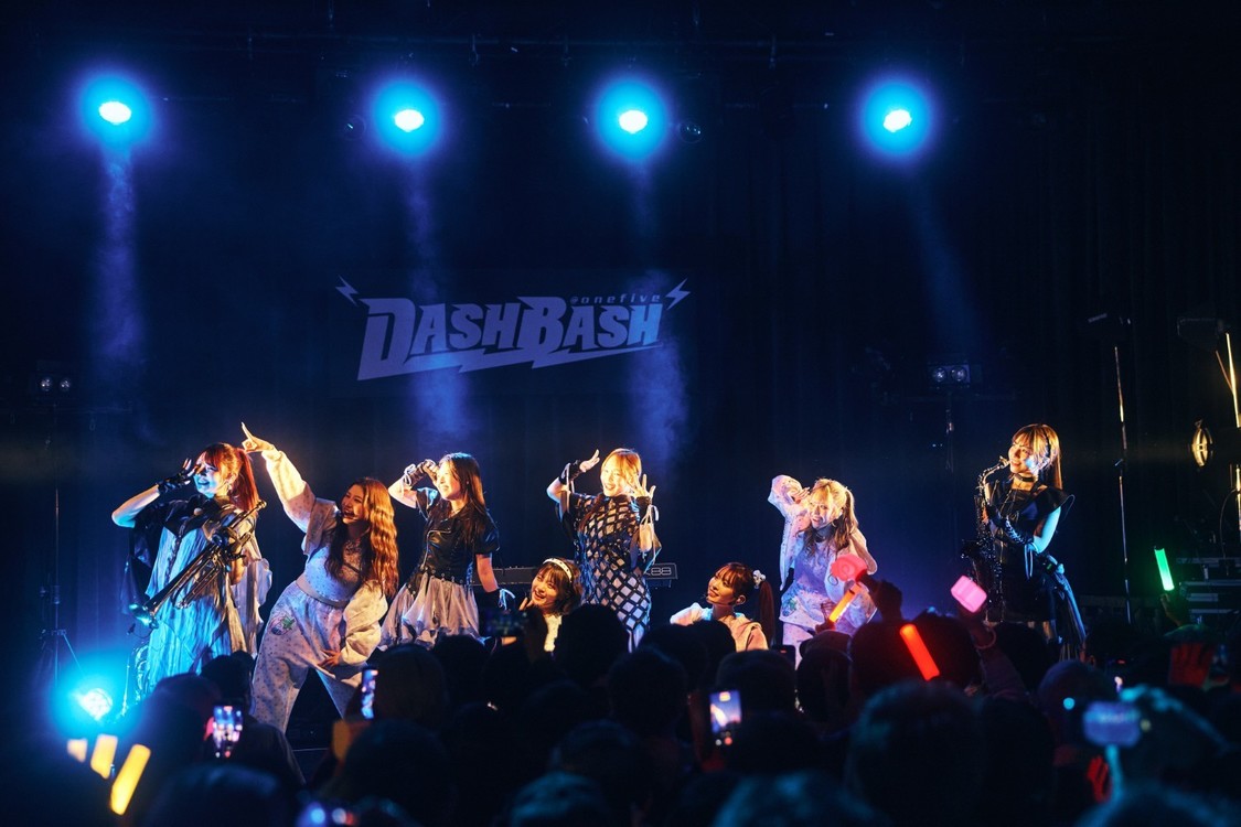 @ onefive、2月8日ライブ　撮影：きるけ。