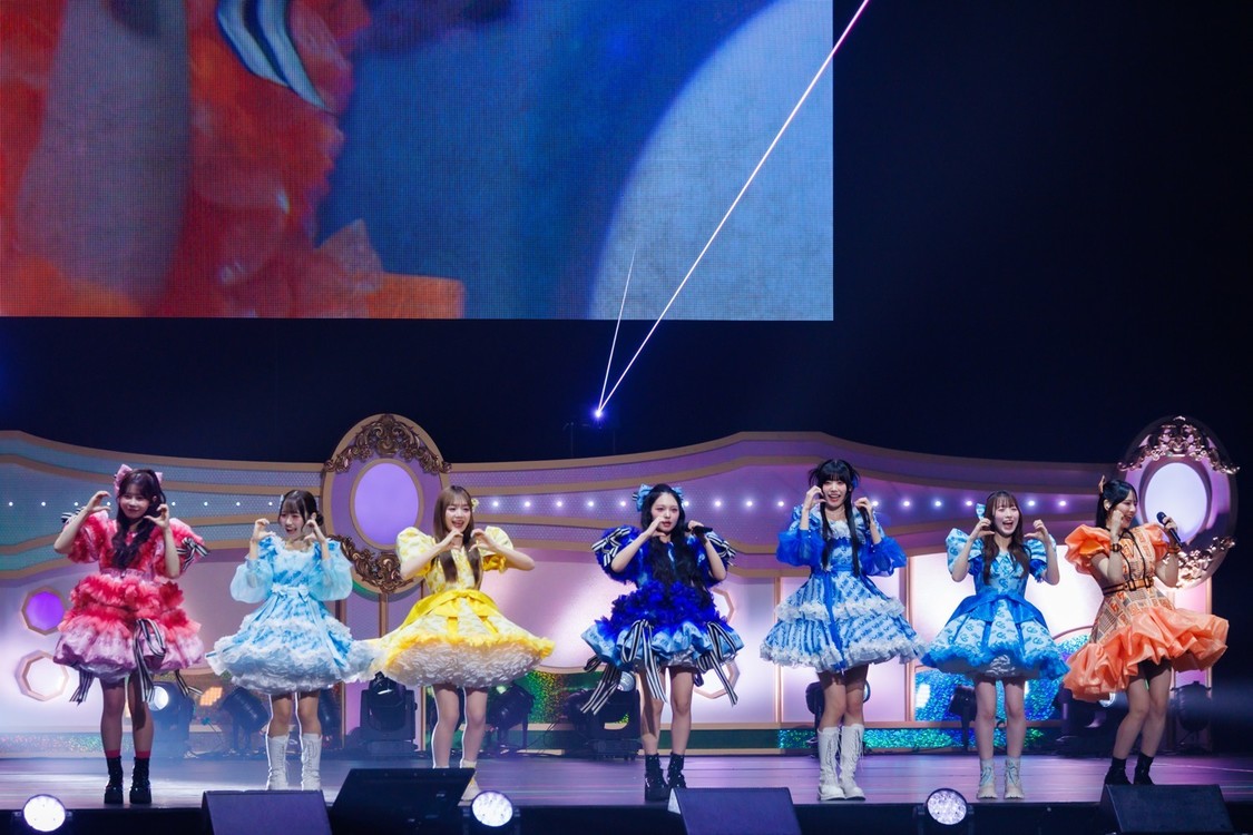 TEAM KAWAII LAB.　写真／ヨシモリユウナ、後藤壮太郎