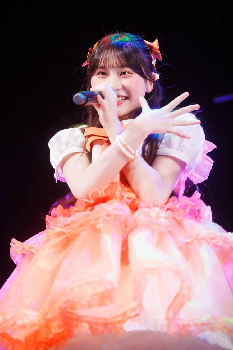 新井心菜：ライブ写真/ヨシモリユウナ