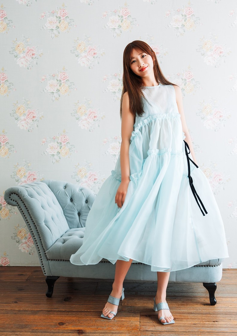 松本日向、デジタル限定写真集『LUMINOUS』