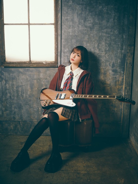 愛美：アーティスト写真