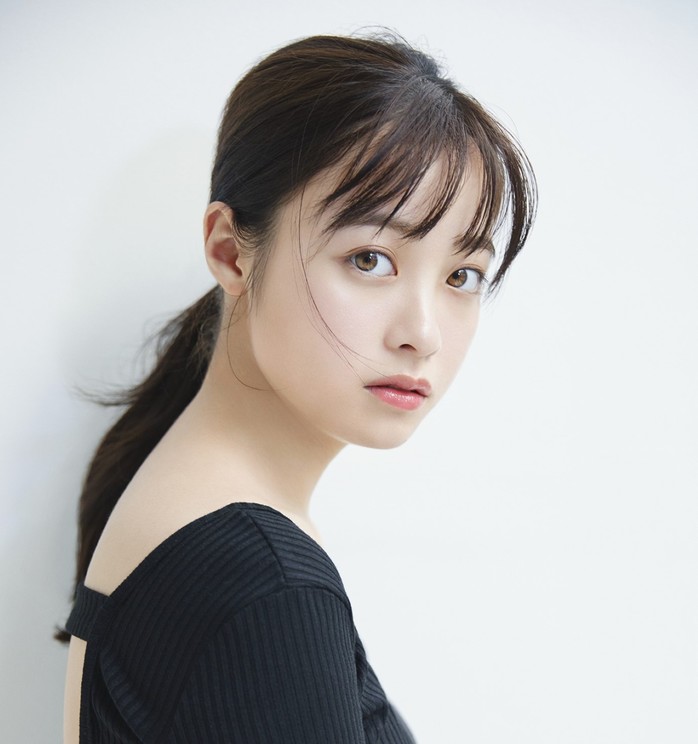 橋本環奈：プロフィール写真