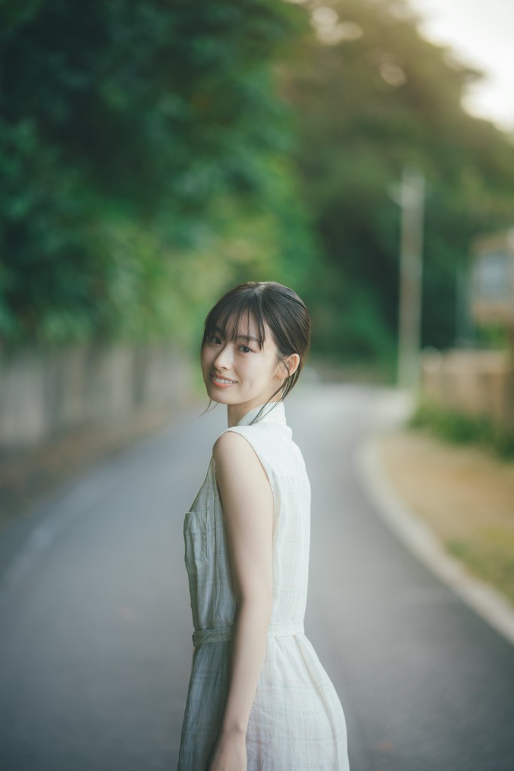 井本彩花2nd写真集『BEST,』（東京ニュース通信社刊）撮影／東京祐