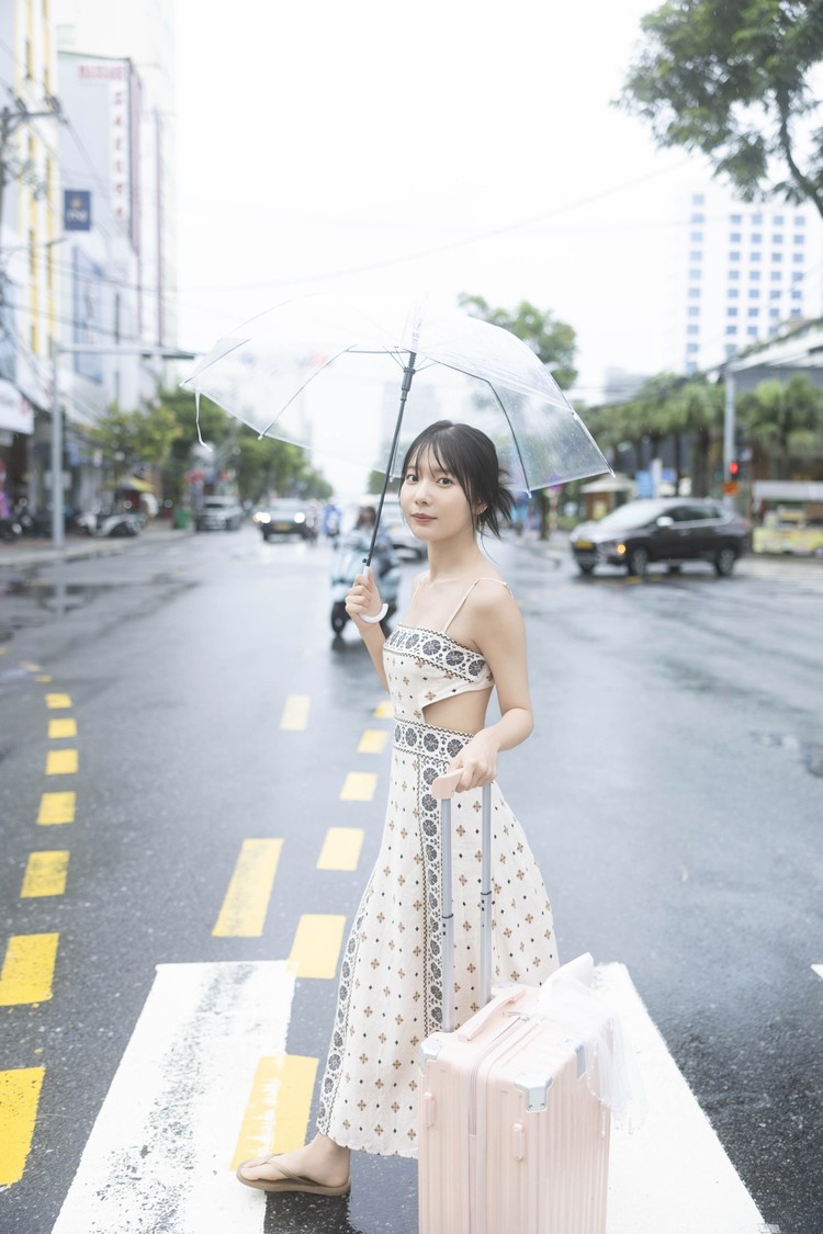 奥ゆい、1st写真集『ゆいゆい』3月25日発売決定！ ©KADOKAWA