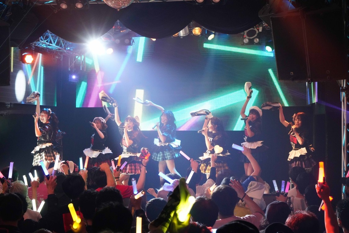 READY TO KISS/PHOTO:大西基