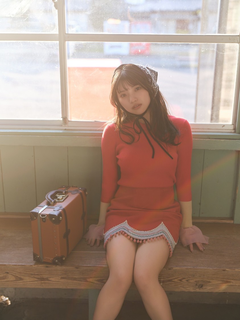 姫野ひなの：佐々木大輔/小学館