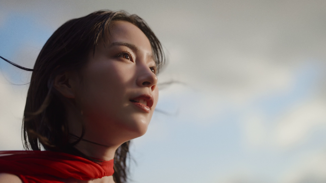 「闘う美容乳液」篇