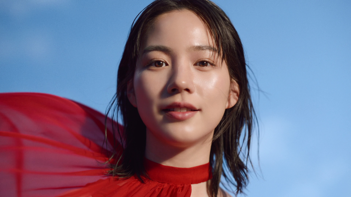 「闘う美容乳液」篇