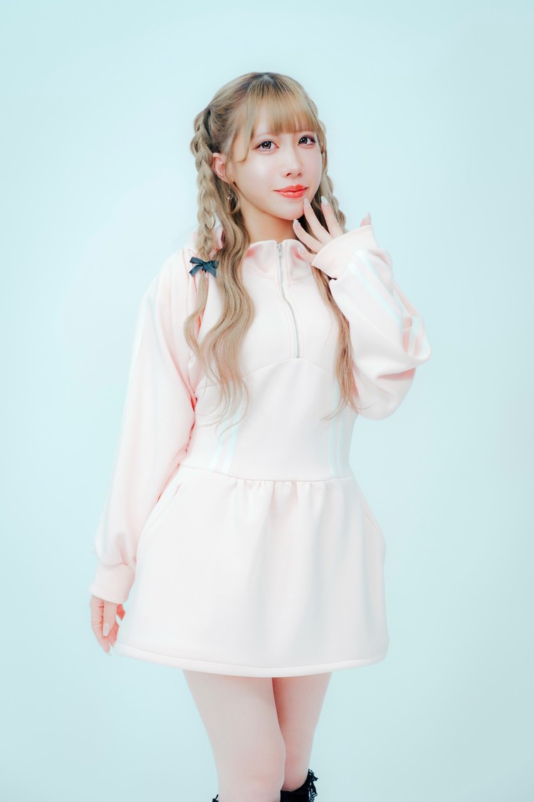 高嶺ひめか（ピンク色）