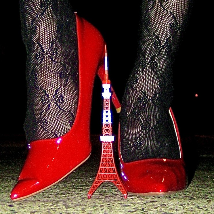 乃紫、新曲「バグった女神」4月15日配信開始!