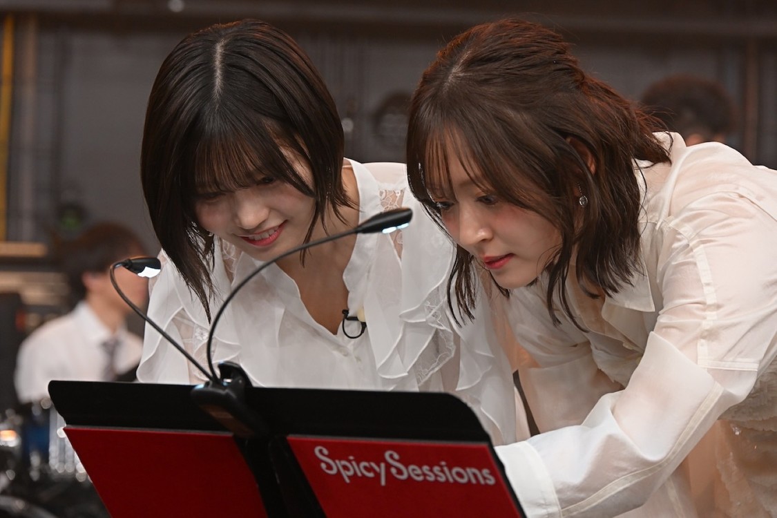 『Spicy Sessions with 鈴木愛理』