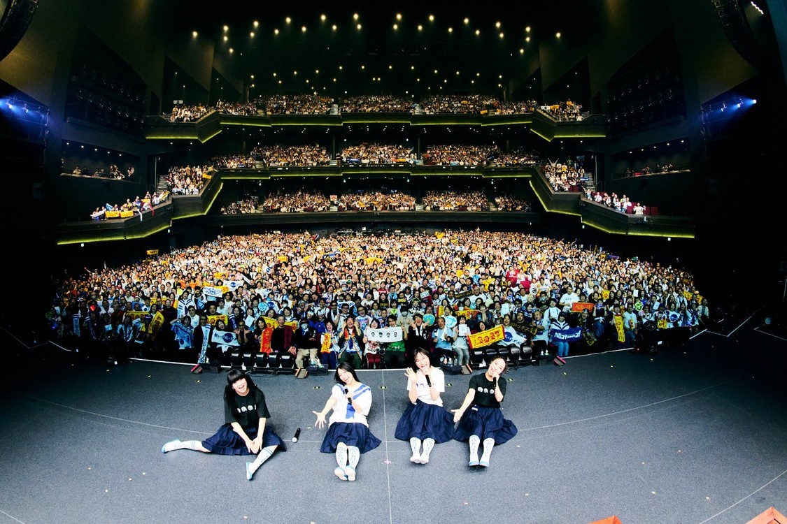 新しい学校のリーダーズ