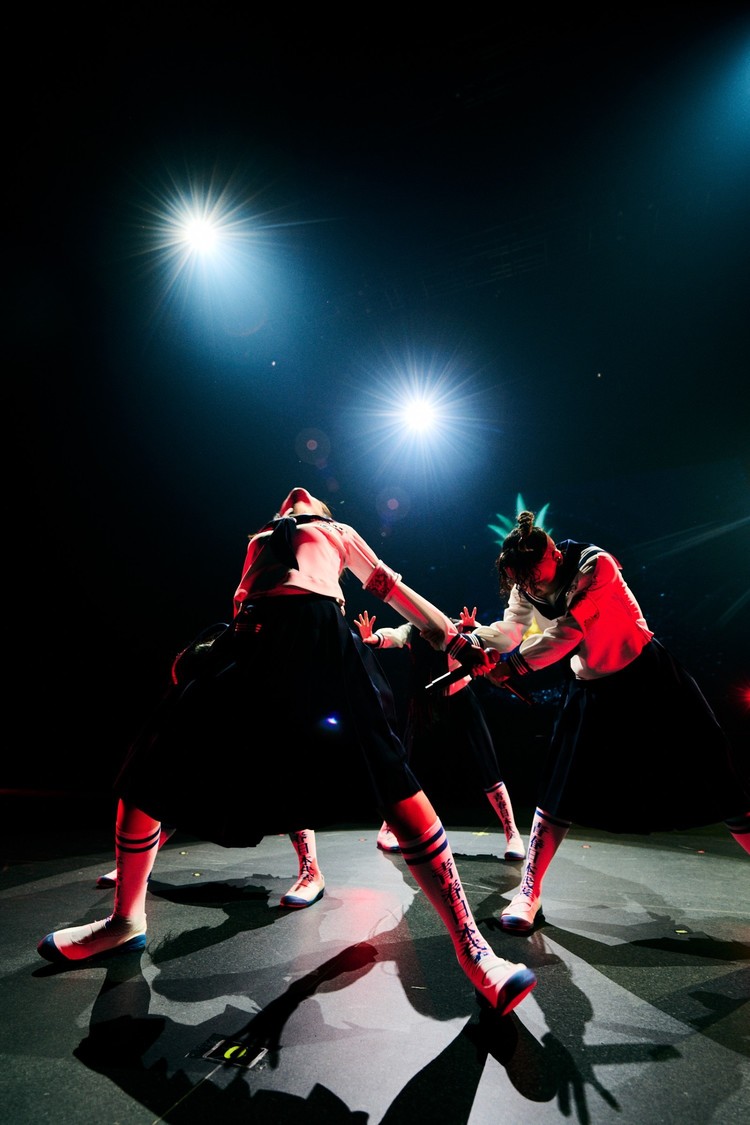 新しい学校のリーダーズ