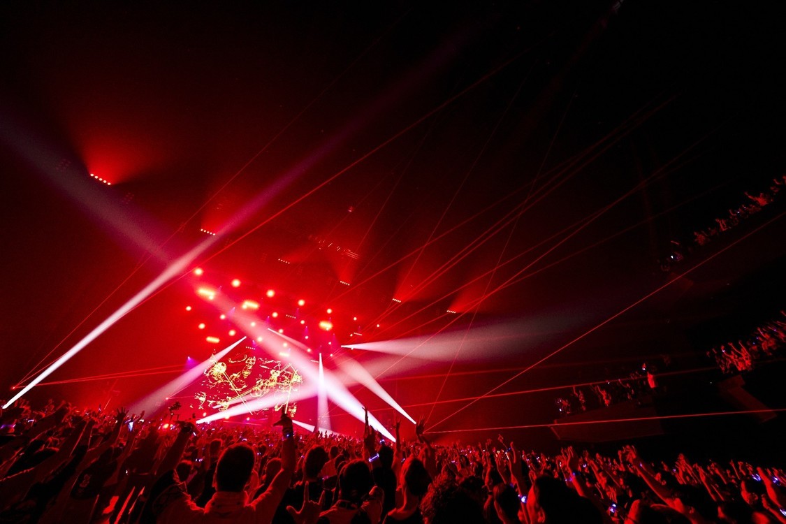 新しい学校のリーダーズ