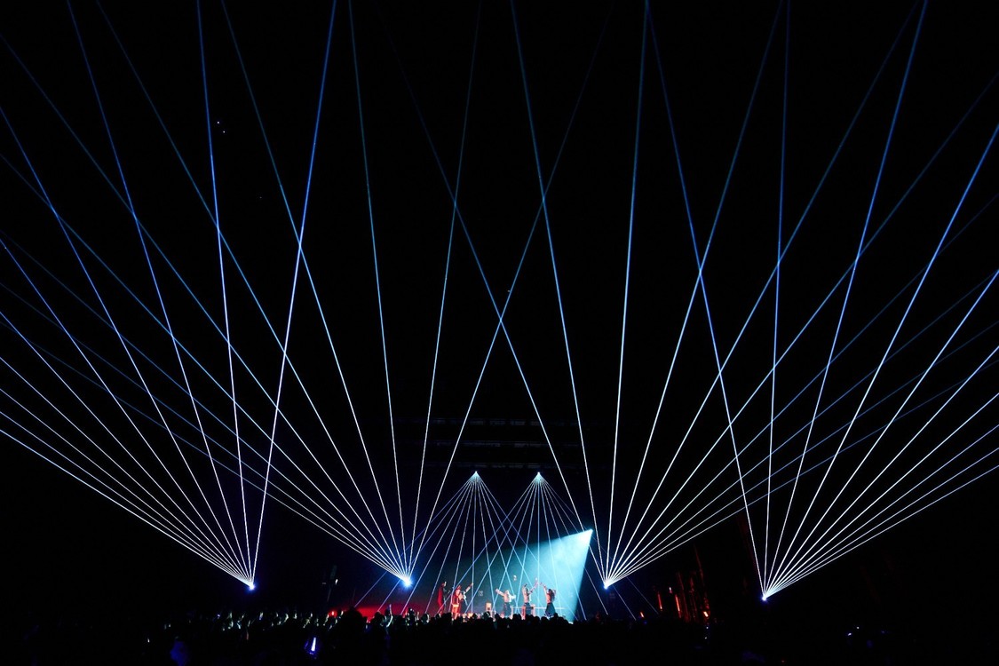 新しい学校のリーダーズ