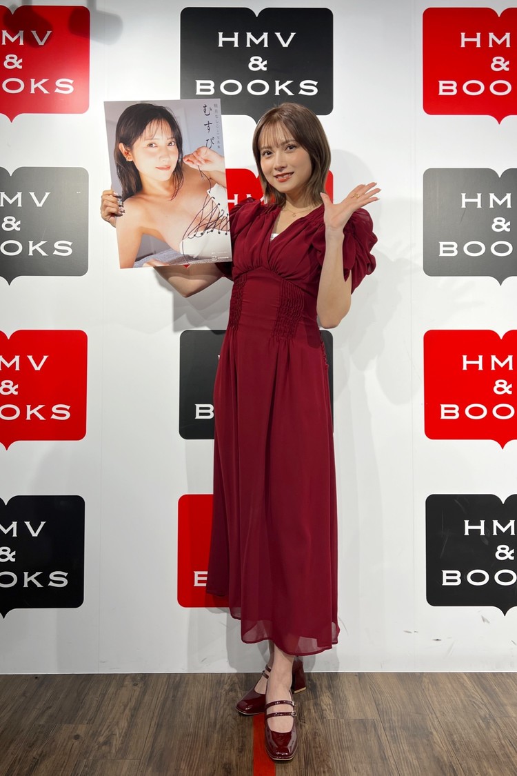 桃月なしこ、2nd写真集発売イベント