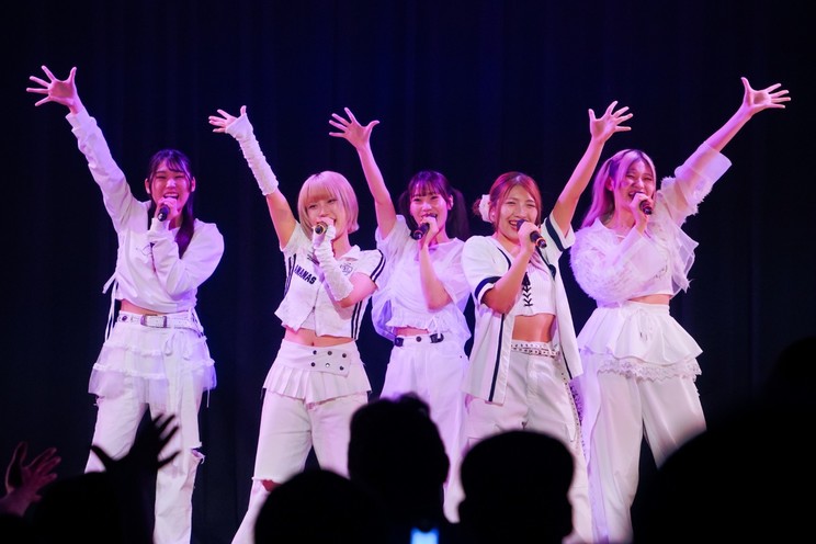 UP UP NEW AGE ネオアゲ