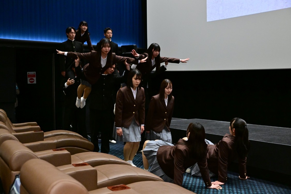 ©︎2026映画「NEW GROUP」製作委員会