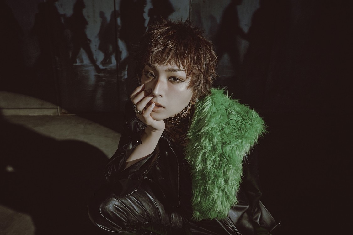 蒼井翔太