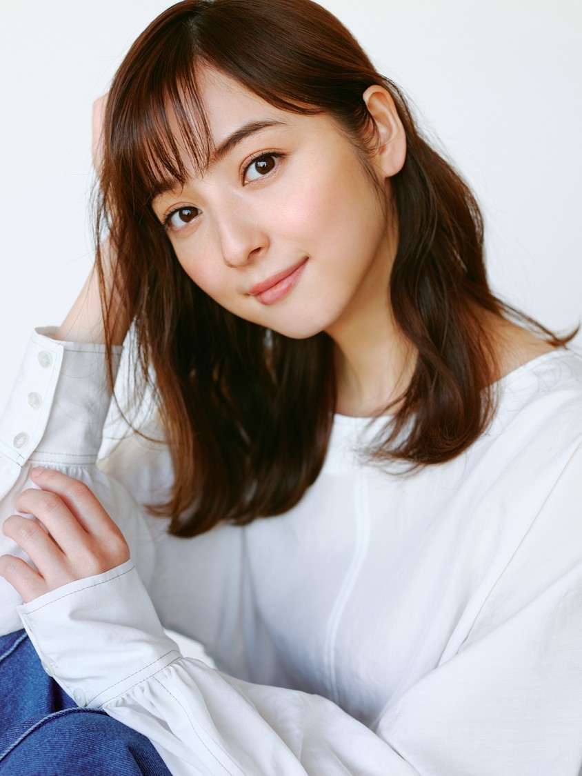 佐々木希　©田中雅也（TRON）
