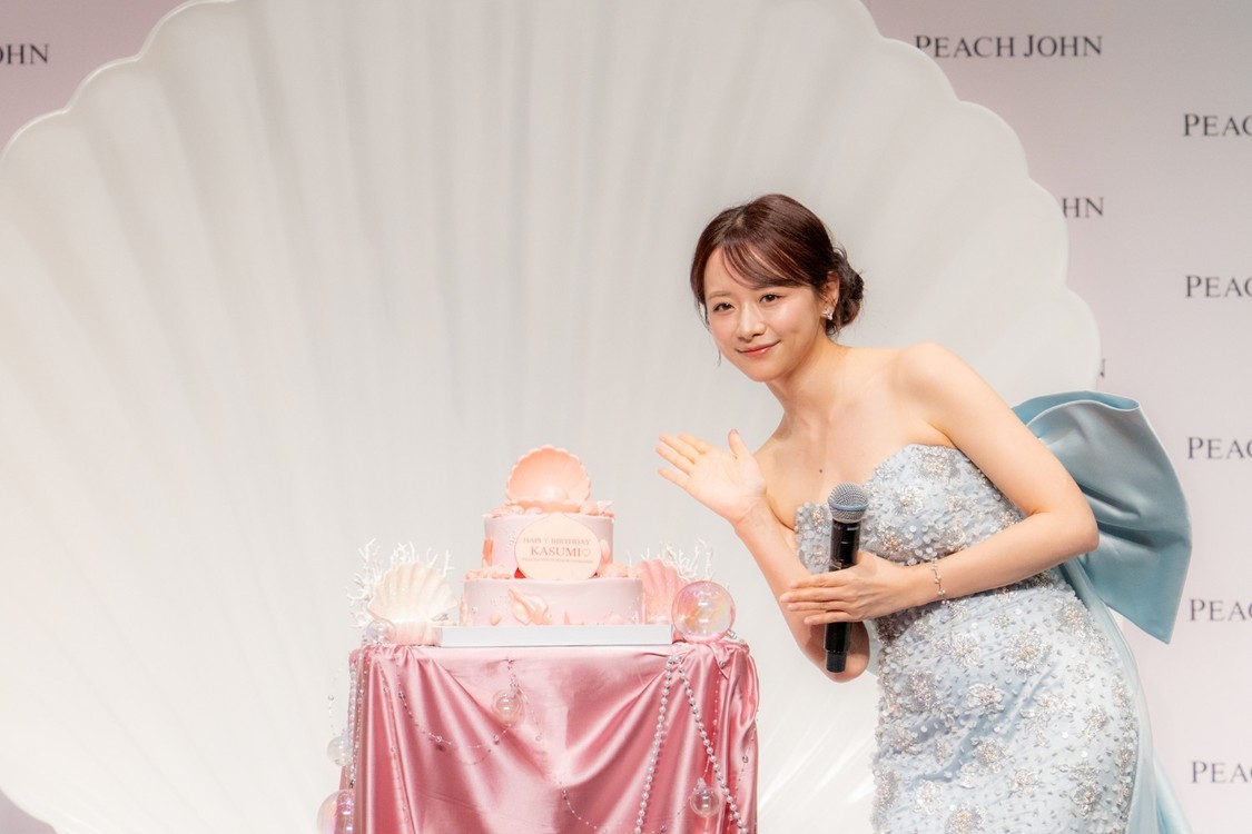 森香澄、「PEACH JOHN」記者発表会