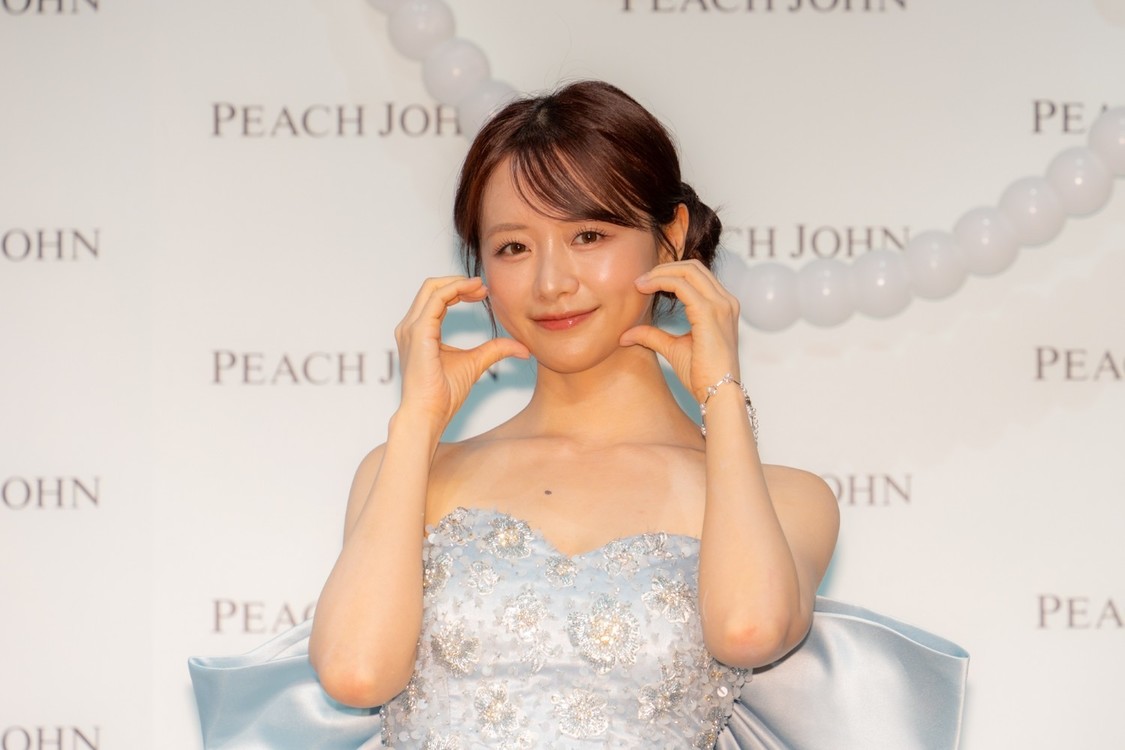 森香澄、「PEACH JOHN」記者発表会