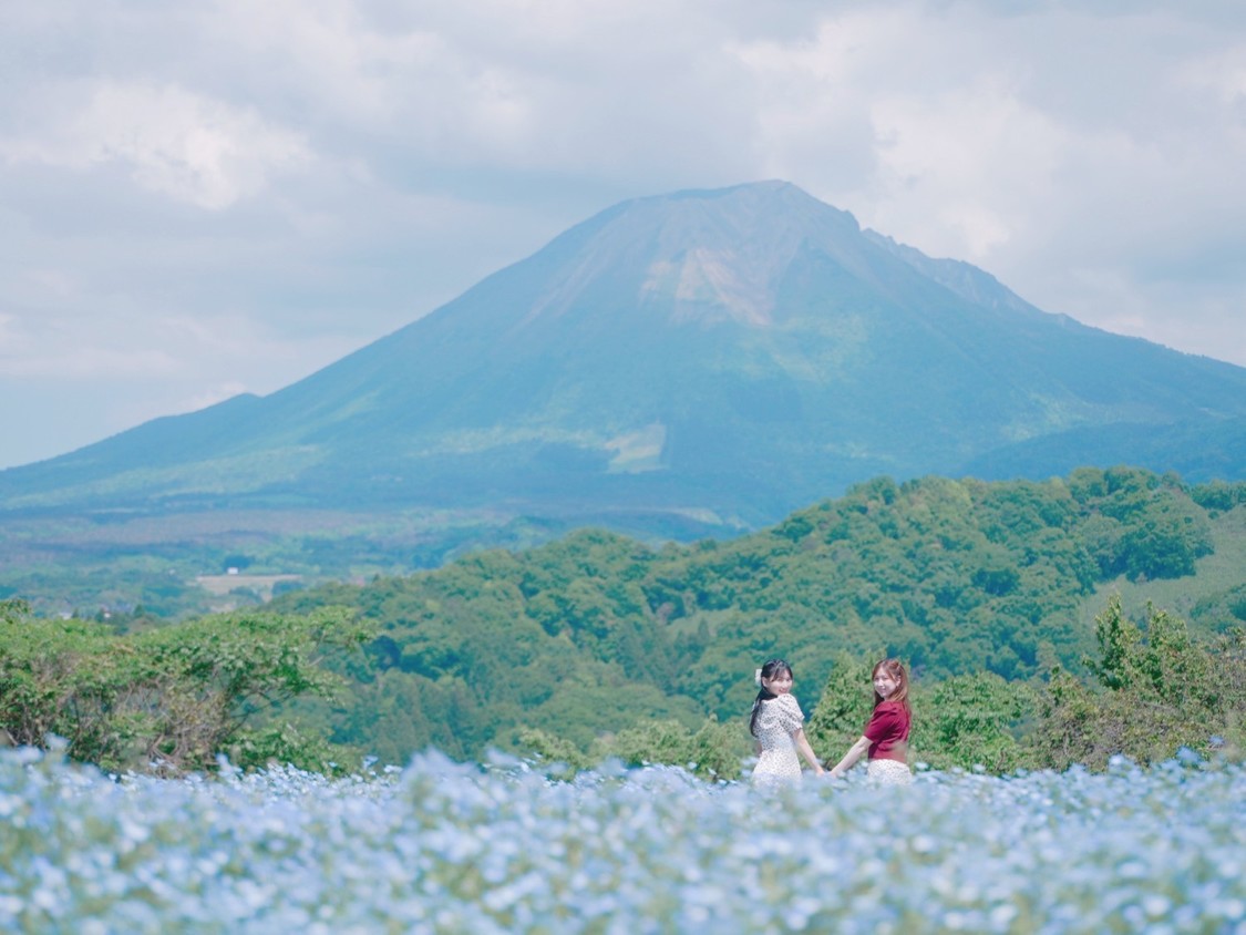とっとり花回廊　©AKB48