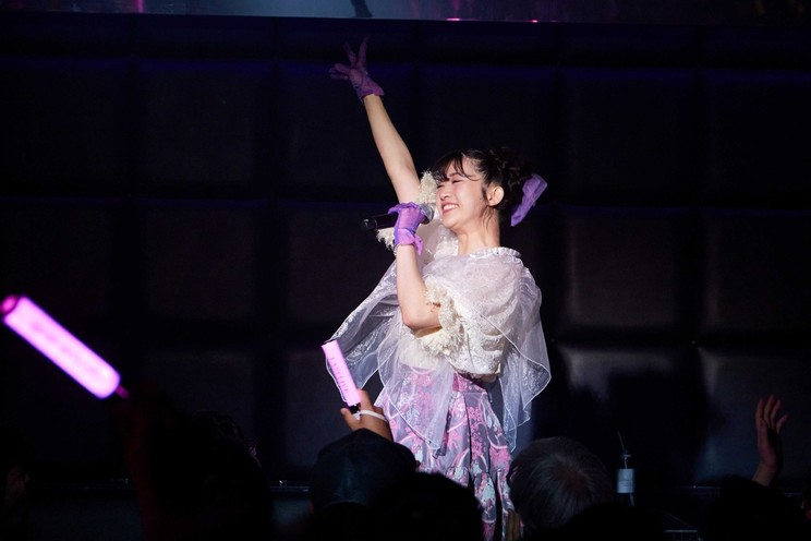 新井ひとみ