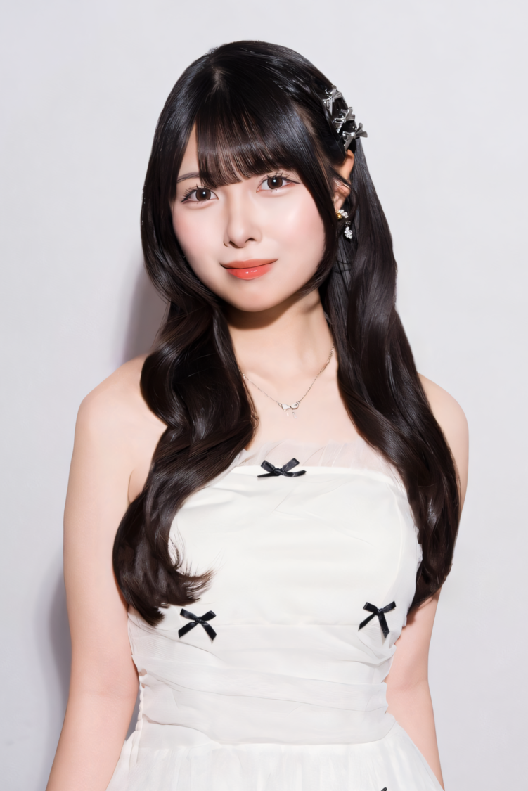 松里音杏／ベース