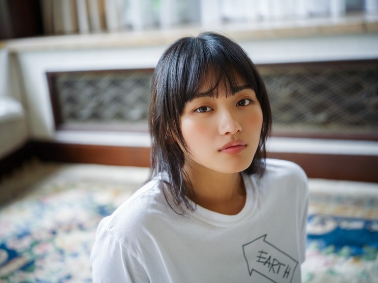 「blt graph.vol.115」（東京ニュース通信社刊） 撮影／HIROKAZU