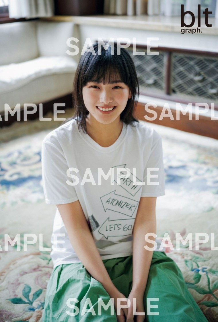 「blt graph.vol.115」HMV購入特典ポストカード【山崎天（櫻坂46）A】