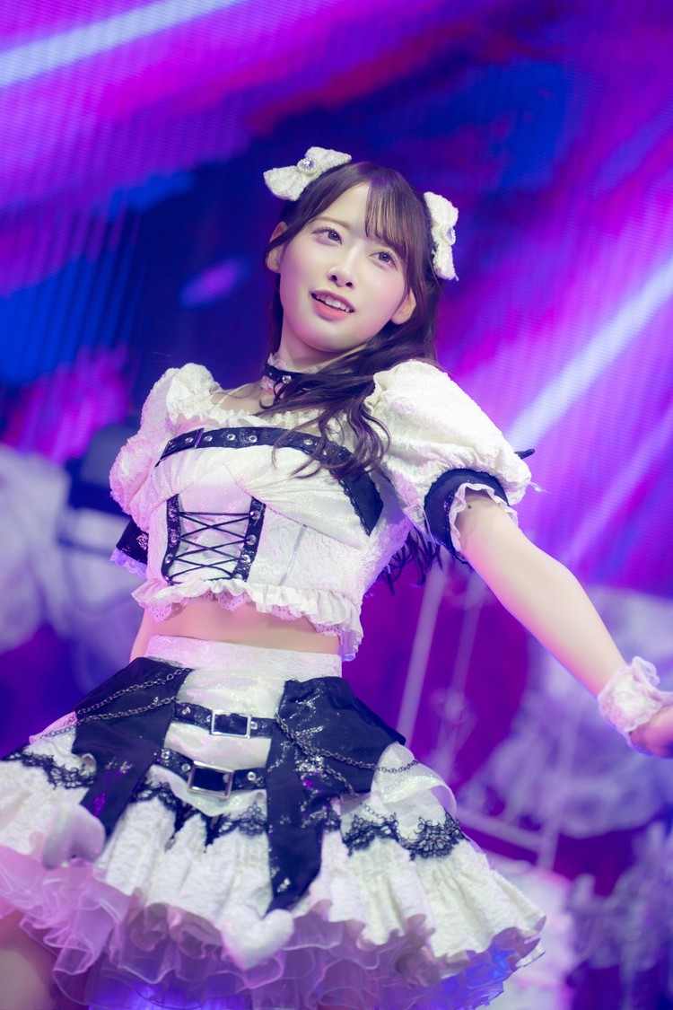 亀尾日菜子