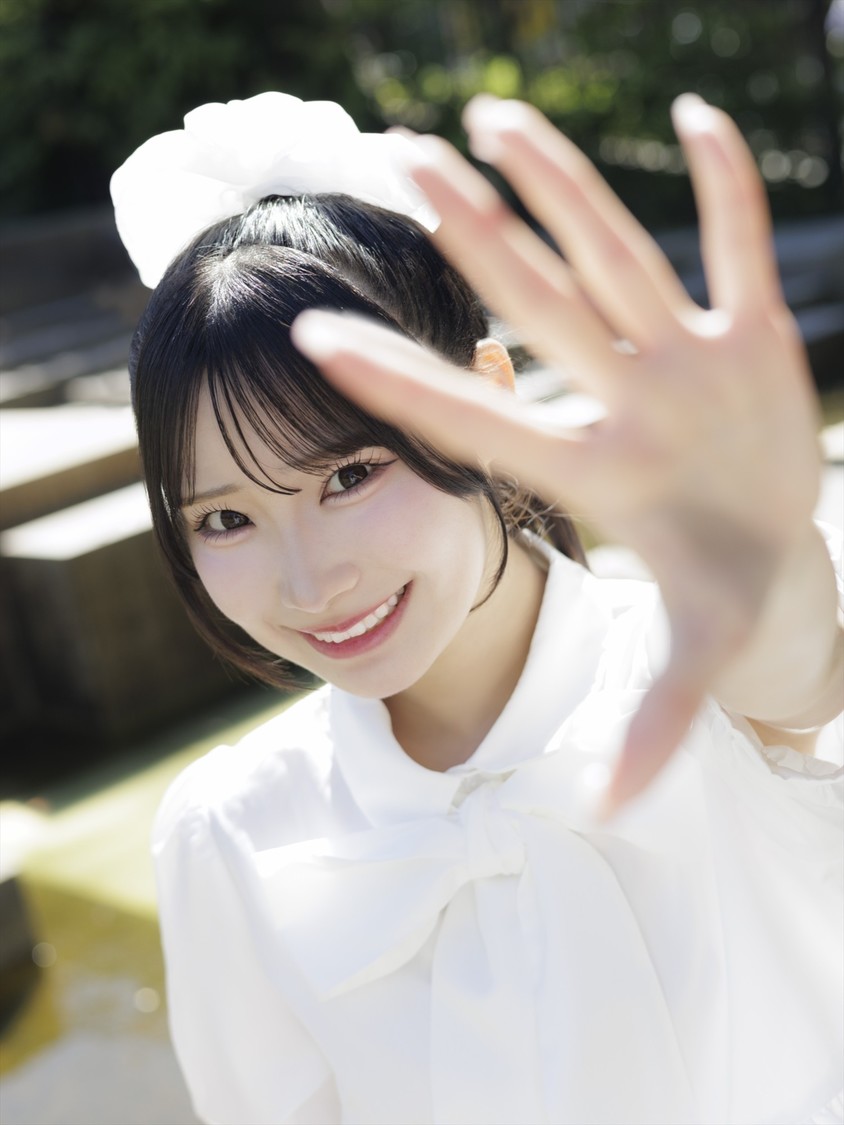 倉島杏実