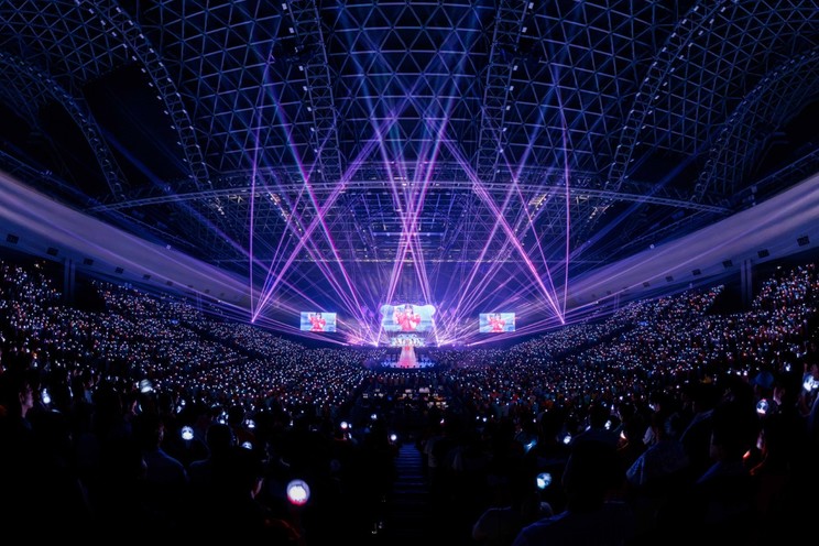 <FRUITS ZIPPER 4TH ANNIVERSARY ARENA TOUR「DREAM WITH IN」> 撮影/ヨシモリユウナ