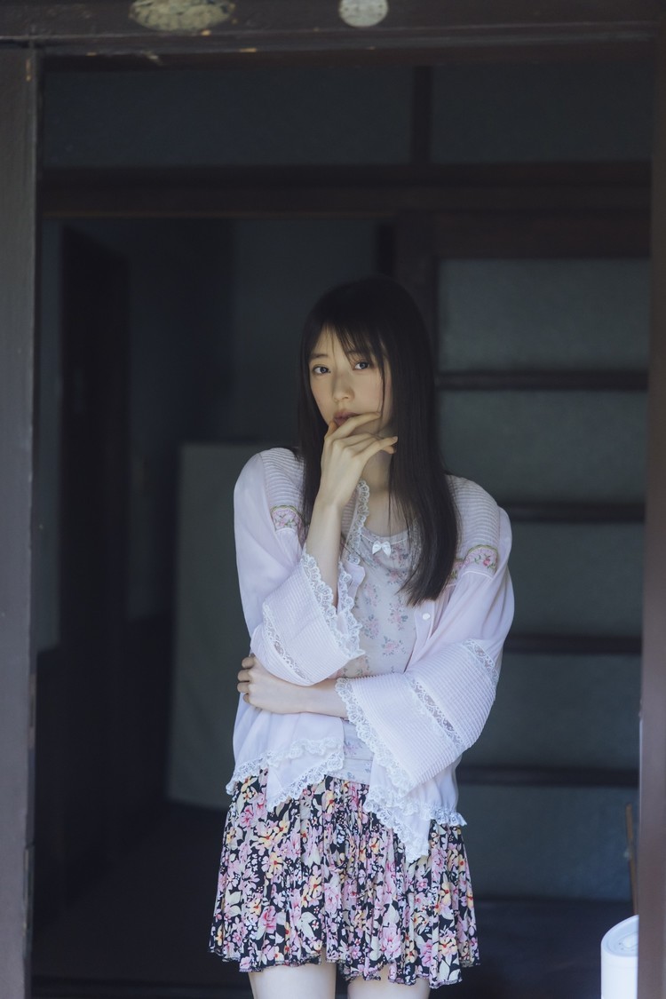 矢田萌華「B.L.T.2026年9月号」（東京ニュース通信社刊） 撮影／横山マサト