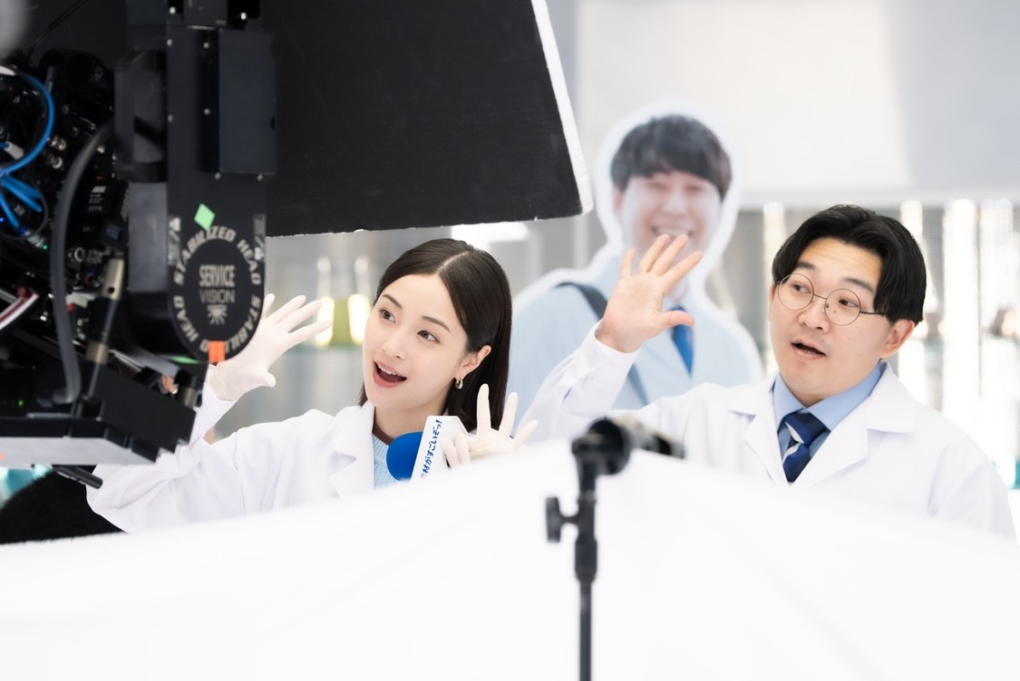 AGC 新CM「実験するぞ！ AGC／ルミフロン篇」 メイキング