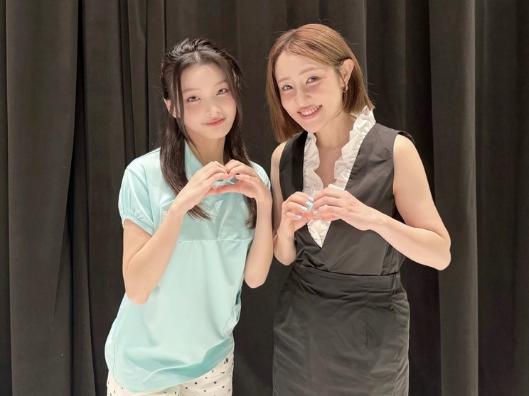 大沢あかね、ILLIT・IROHA