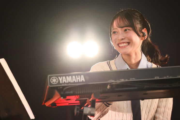 新井彩永 ©AKB48