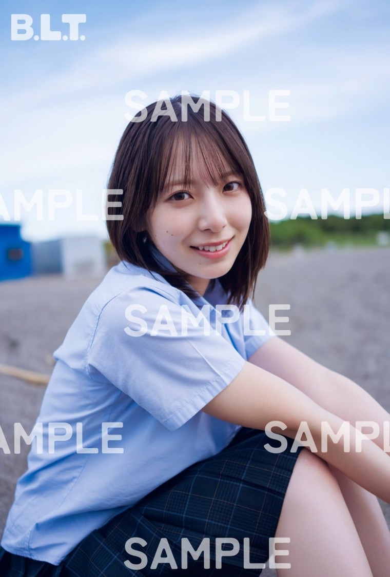 ③渡辺莉奈（日向坂46） ポストカードC 