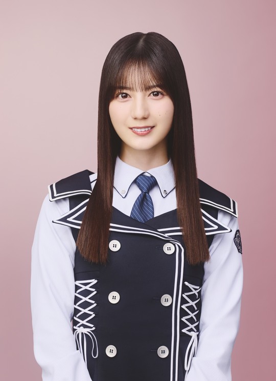 小坂菜緒