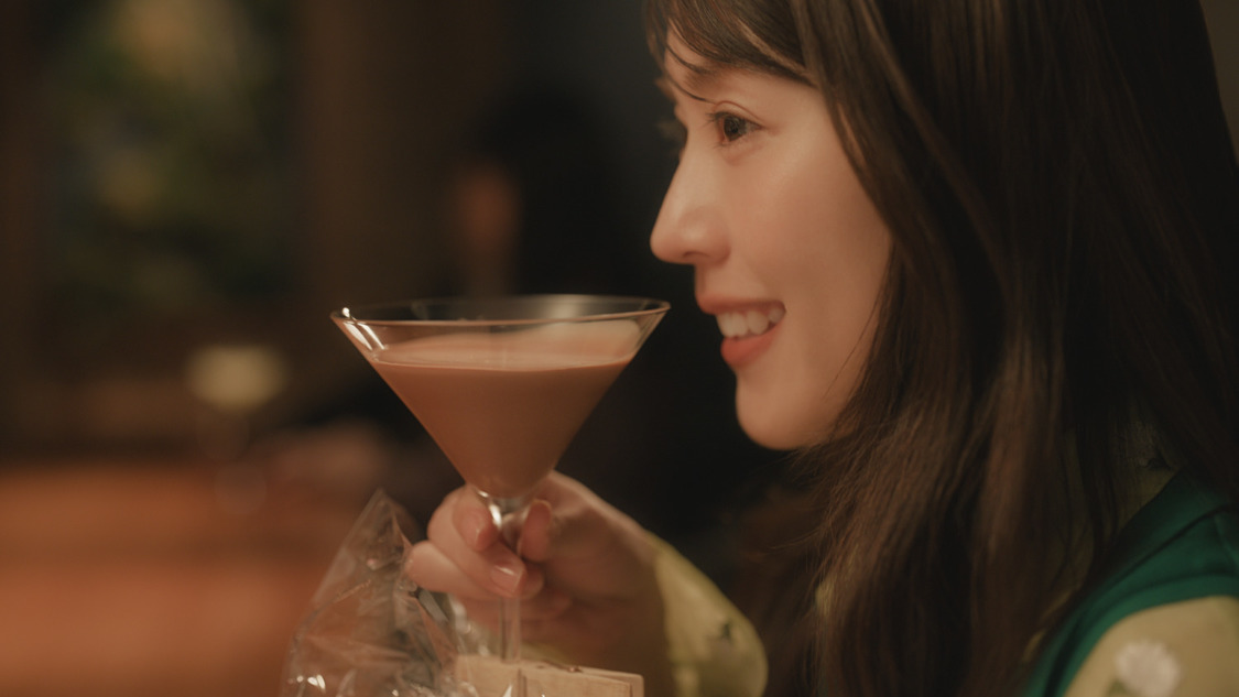 「赤坂_ツウな人生のはじまり」篇 CMカット