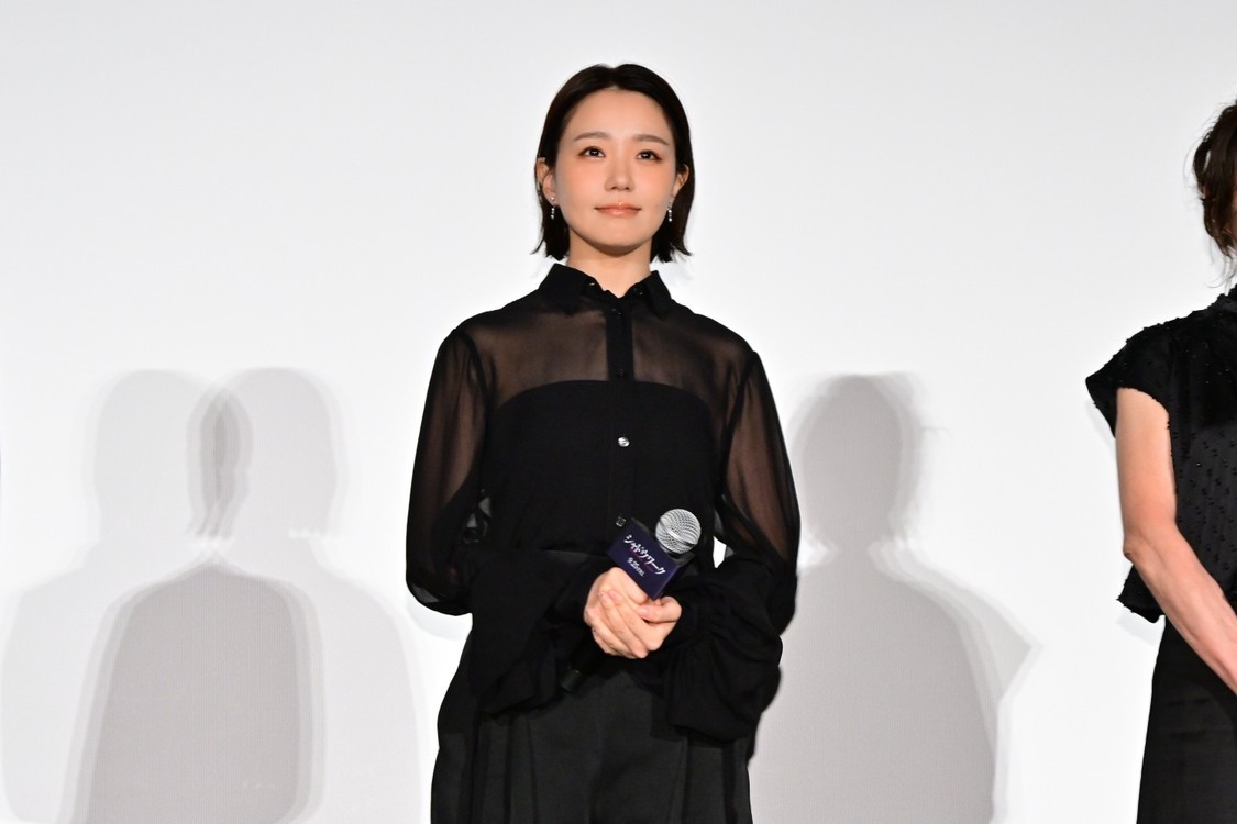 Ⓒ佐野広実／講談社　Ⓒ2026「シャドウワーク」製作委員会